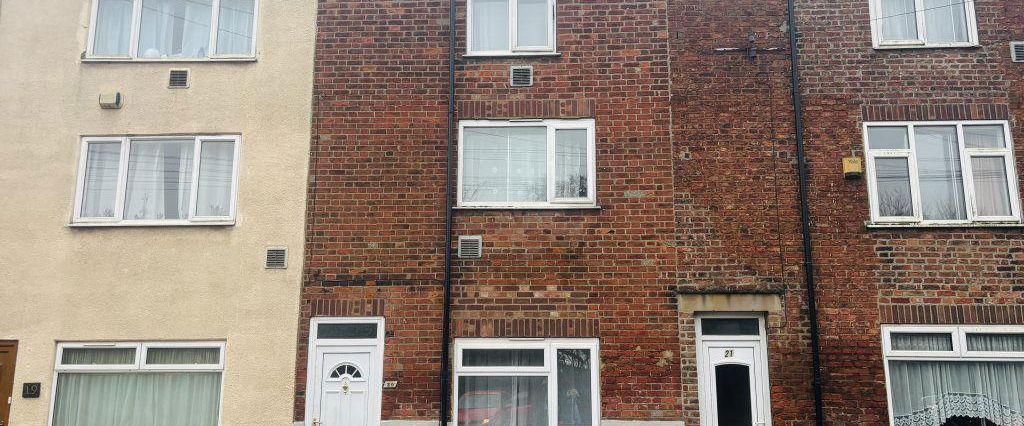 3 bedroom house to rent - Photo 1