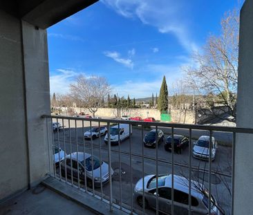 Appartement Pertuis- 3 pièces - 70m² - Photo 3