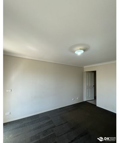 Ideal Family Home in Melton South - Photo 2