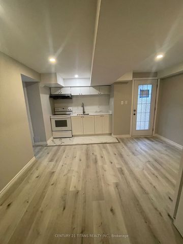 For Lease - 74 Balsdon Hollow, East Gwillimbury, Ontario - Photo 3