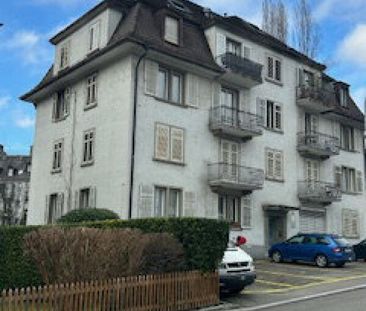 Büroräumlichkeiten in Mehrfamilienhaus für ruhiges Gewerbe - Photo 1