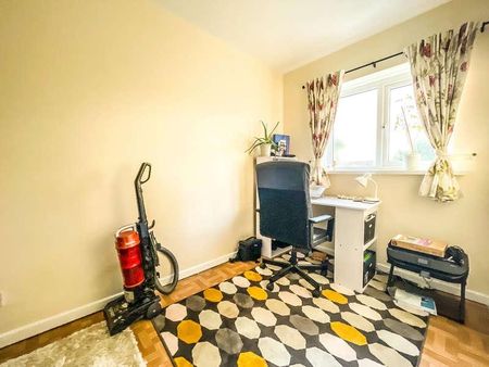 Spring Grove, Thornhill, Cardiff, CF14 - Photo 5