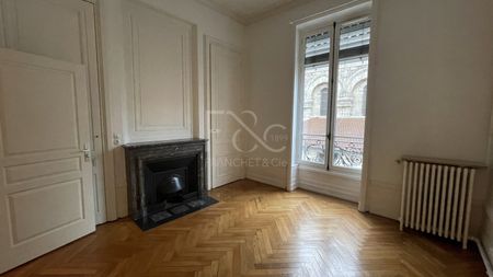 T3 de 88 m² - rue Sully Lyon 6ème - Photo 5