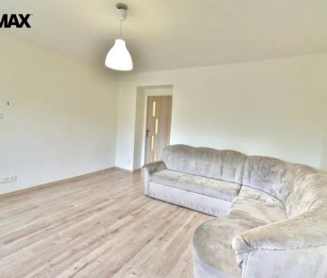 Pronájem bytu 2+1 s lodžií a výhledem na Bílou horu - Photo 1