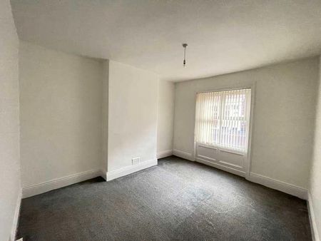 Seymour Street, North Shields, NE29 - Photo 3