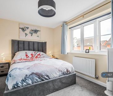 2 bedroom semi-detached house to rent - Photo 4