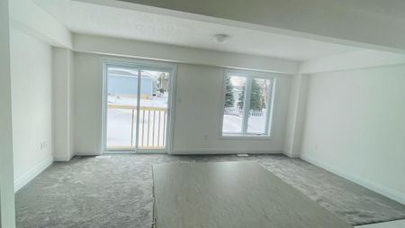 For Lease - 157 Stonebrook Way Unit# Main & 2nd, Grey Highlands, Ontario - Photo 2