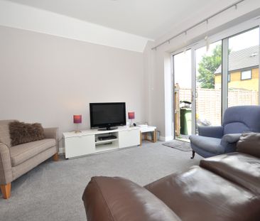 Newdawn Place, Cheltenham, Gloucestershire - Photo 3