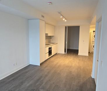 For Lease - 2 Erskine Road Unit# 811, Mississauga, Ontario - Photo 3