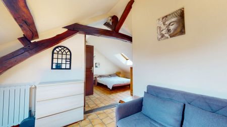 T2 GARE / PLACE JEAN JAURÈS - Photo 2