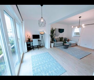 Schöne 2-Zi Wohnung an zauberhafter Lage (20 Tage im Jahr Shared) - Photo 1