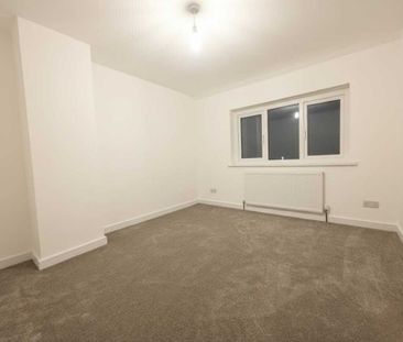 3 bedroom house to rent - Photo 3