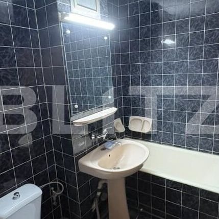 Apartament cu 2 camere, 54 mp, zona - Popoveni - Fotografie 1