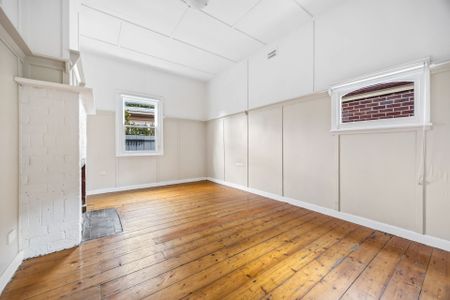 229 Dowling Street, Wendouree - Photo 3