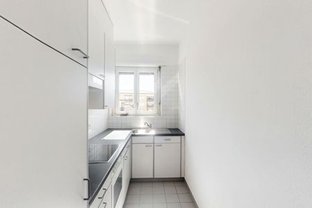 Affittasi 4.5 locali al 2° piano con balcone - Photo 3