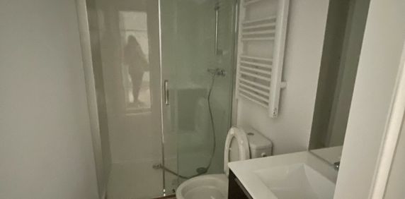 Beau studio refait à neuf – LIMOGES - Photo 2