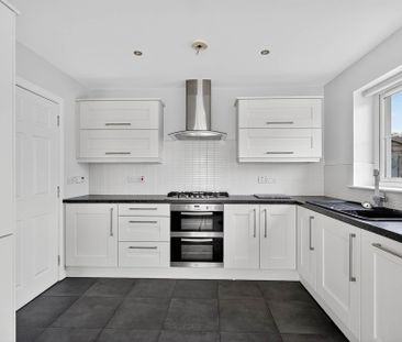 116 Forge Drive, Ballygowan, NEWTOWNARDS, BT23 6JZ - Photo 3