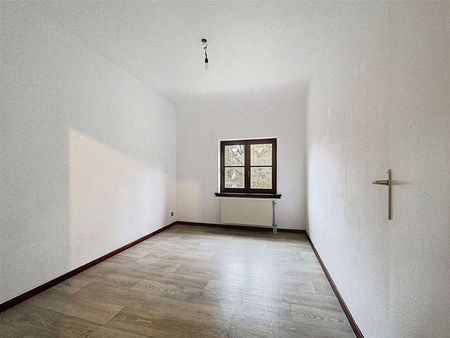 Woning met garage en tuin nabij centrum Kapellen - Photo 3