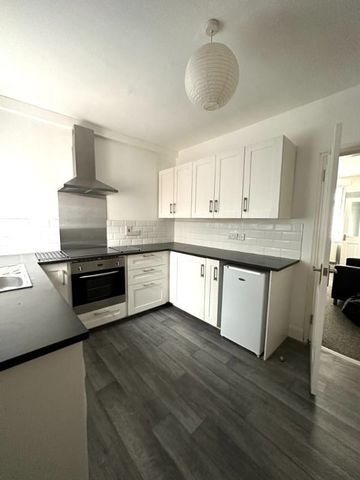 38 Benburb Street, Belfast BT12 6JG - Photo 5
