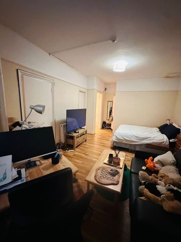 Studio Flat, Cheniston Gardens, W8 - Photo 3