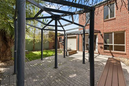 129b Eureka St, Ballarat East VIC 3350 - Photo 2