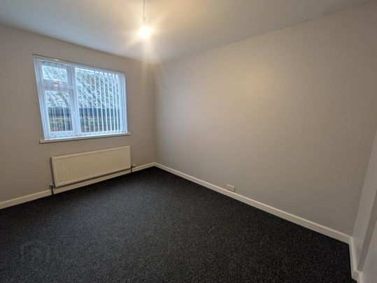 3 Carson Street, Larne, BT40 1SF - Photo 1