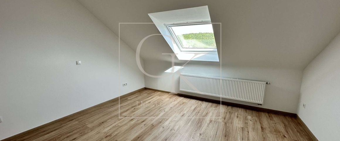 Modernisierte 4-Zimmer-DG-Wohnung in Sinzig - Photo 1