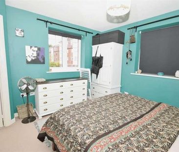 Schoolgate Drive, Morden, SM4 - Photo 6