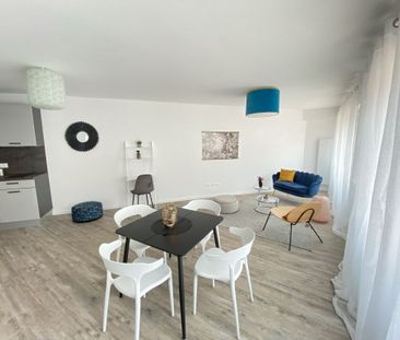 Location Appartement 2 pièces 56m² - Photo 6