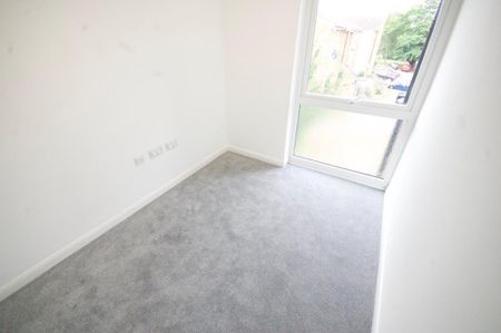 2 bedroom apartment to rent - Photo 2