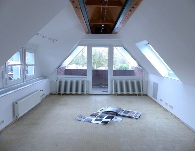 Helle Obergeschosswohnung in Leer / Loga - ideal für Singles oder Paare - Photo 1