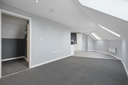 1 bedroom flat to rent - Photo 2