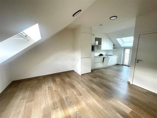 Appartement te huur - Foto 1