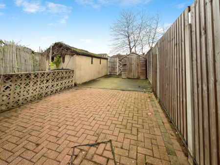 Kent Road, Grays, RM17 - Photo 4