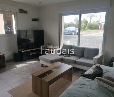 Location Maison 4 pièces 86m² MONTMARTIN SUR MER 50590 - Photo 2