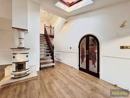 ., Rayleigh Road, Brentwood - Photo 3