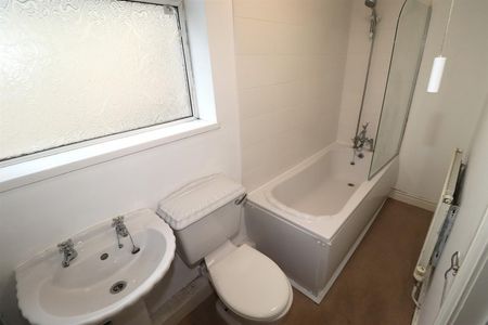 1 BED Flat To rent - Photo 4