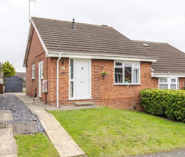 2 bedroom semi-detached bungalow to rent - Photo 3