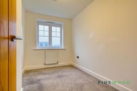 3 bedroom terraced house to rent - Photo 2