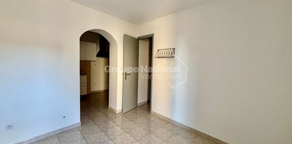Appartement 2 pièces à Beaucaire, - Photo 2