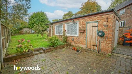 3 bed semi-detached house to rent in Lincoln Avenue, Clayton, Newcastle-under-Lyme - Photo 4