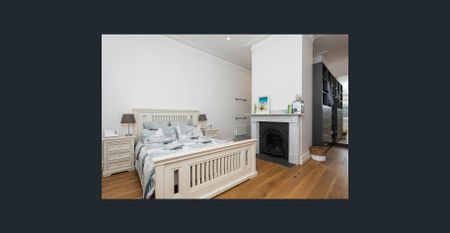 Beautifully renovated and perfectly positioned - Photo 5