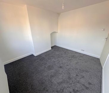 2 bedroom House To Let - Photo 1