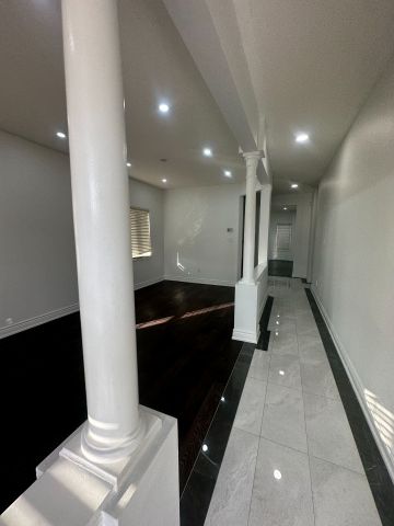 For Lease - 53 Commodore Drive Unit# Upper, Brampton, Ontario - Photo 5