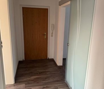 zur Vermietung, helle 3-Raum WE, Hochpaterre ruhige Lage - Foto 1