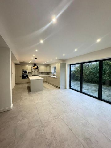 6 bedroom semi-detached house to rent - Photo 4