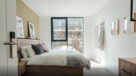 Room in a Shared Flat, Childers St, SE8 - Photo 2