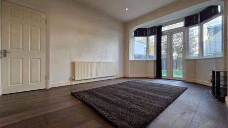 5 bedroom terraced house to rent - Photo 2