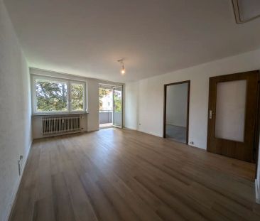 Freie 2-Zimmer-Wohnung auf dem Goldberg in Sindelfingen, mit Balkon... - Photo 1