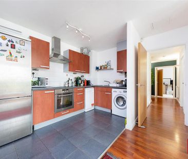 3 bedroom apartment to rent - Photo 3